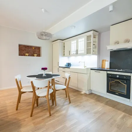 A&a Luxury With Garden *